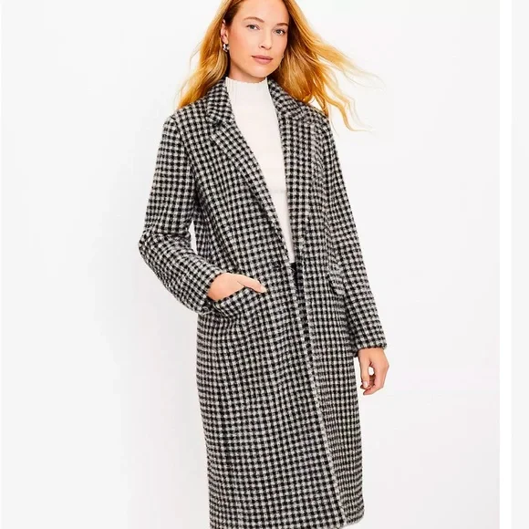 Women's Black and White Houndstooth Coat - Picture 1 of 9
